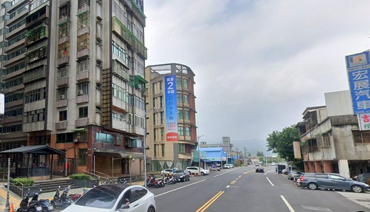 民眾直擊具俊曄新北「超外圍區」看房? 銷售人員首回應! 民眾直擊具俊曄新北「超外圍區」看房? 銷售人員首回應!