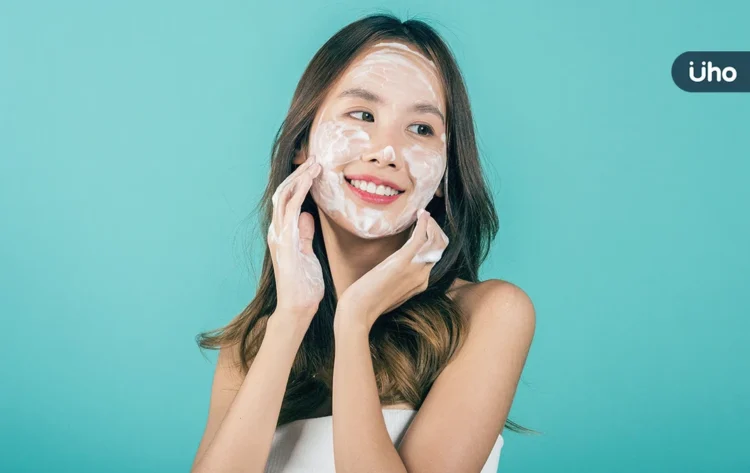 去角質真的有用嗎?多久去角質比較好?皮膚科醫揭「這頻率」最剛好 去角質真的有用嗎?多久去角質比較好?皮膚科醫揭「這頻率」最剛好