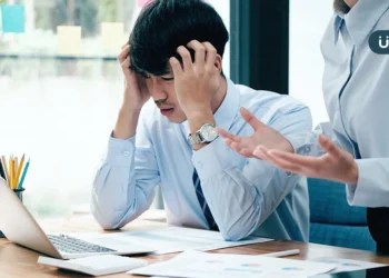 工作壓力大，身體竟散發「韭菜味」？日本研究證實：還會傳染別人