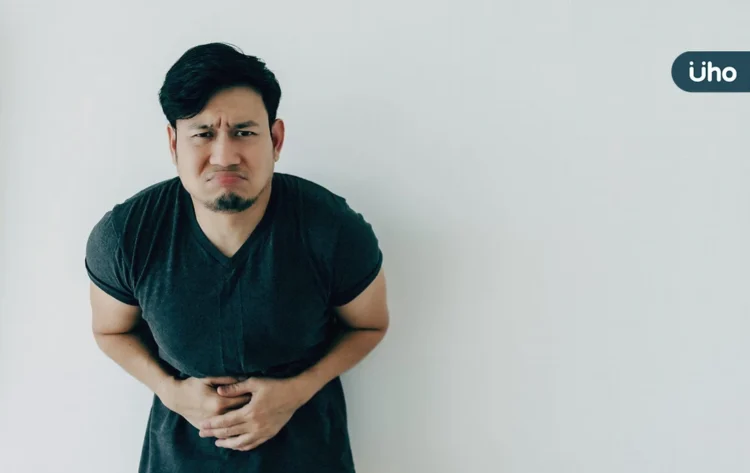 吃太飽狂脹氣打嗝?中醫授「快速消脹氣」4招:塗薄荷油、喝薄荷茶 吃太飽狂脹氣打嗝?中醫授「快速消脹氣」4招:塗薄荷油、喝薄荷茶