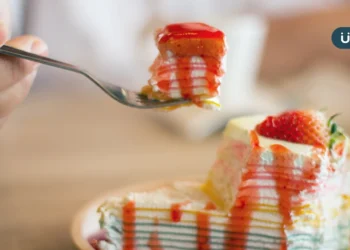 明明吃很飽，卻還吃得下甜點？營養權威揭「甜點胃」都是1原因導致