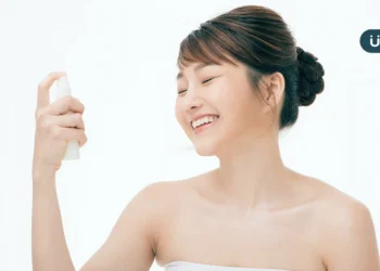 化妝品用噴的很方便？食藥署揭「噴霧劑化粧品」3類人最好別亂用