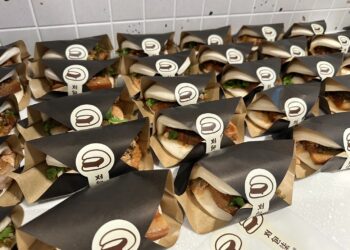 爸爸手藝到創業路 每一口刈包都是家的味道