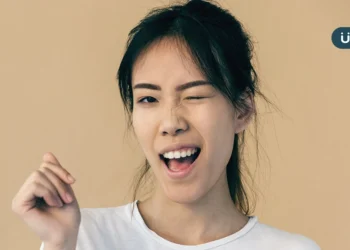 乾眼症痛又癢，恐同時患白內障！醫教「每天正確眨眼10次」可改善