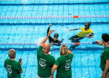 自由潛水》臺灣自由潛水隊締造歷史！勇奪三銀創紀錄 詹凱翔、李如羿刷新全國紀錄