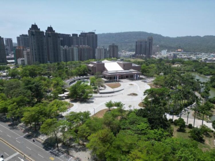 房價年漲17% 高雄房仲教授掌握熱門區域購屋時機