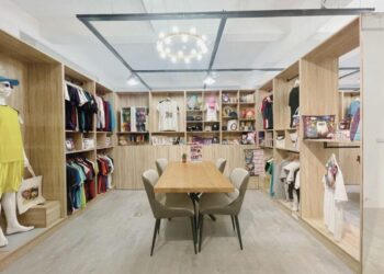 全台客製化團體服推薦 少量班服印製、公司制服訂製首選平台