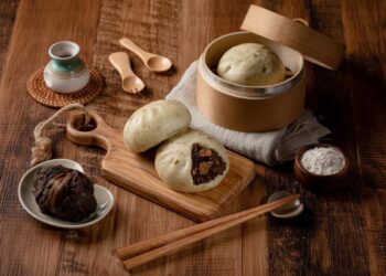 高雄左營隱藏版手工包子 學生上班族人手一個