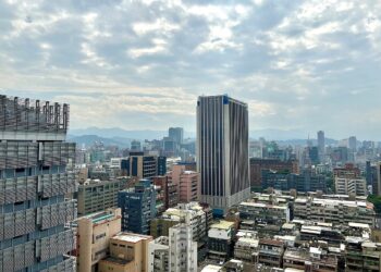 銀行雨天收傘 業界觀察：貸款條件差或等排撥
