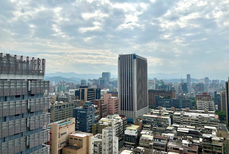 銀行雨天收傘 業界觀察:貸款條件差或等排撥 銀行雨天收傘 業界觀察:貸款條件差或等排撥