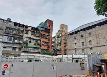 嚇人！基地面積「竟不到15坪」 蓋得起來？專家揭怪象