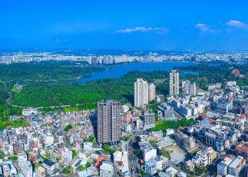 高雄「最富里」前段班曝光！特殊房市聚落有何特色？