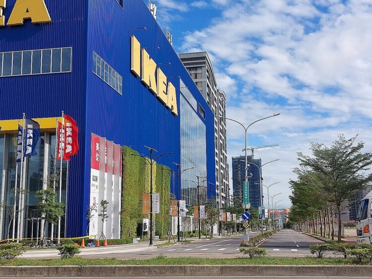 青埔房市驚奇 3年單價漲逾20萬「直接破4千萬豪宅線」、屋主驚呆！