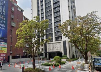 「這類區域」仍有支撐、房市穩？高價宅標售議價率曝光！