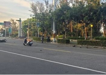 端午連假憾事！高雄旗津2外籍男大生騎車自撞雙亡 校方啟動應變、協助家屬善後