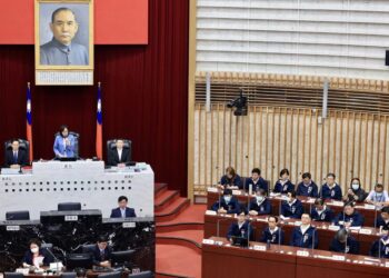 高雄市議會閉幕雙喜臨門：全國首創碳預算通過、原民文化與市政雙引擎共榮前行