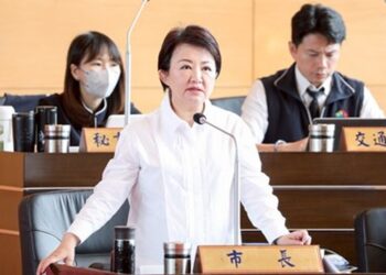 盧市長主張「雞尾酒式」能源組合 籲中央分散電力來源減少台中負擔