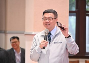 【震驚】行政院竟沒錢繳電費 卓榮泰：會議室用電還得跟台電借！