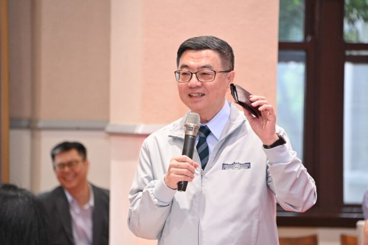 【震驚】行政院竟沒錢繳電費 卓榮泰：會議室用電還得跟台電借！