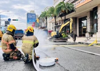 台南永康鬧區瓦斯外洩14小時才找到源頭！ 市府急封路、究責業者 勒令6日下班前恢復通車