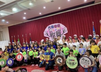 「係六堆人」燃爆六堆日！最萌國小隊舞出文化自信