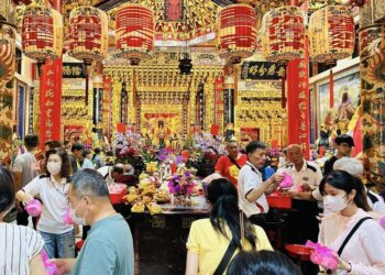 左營舊城城隍廟恭祝城隍尊神聖誕千秋 傳承信仰文化熱鬧溫馨