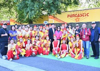 波特蘭玫瑰節盛大登場 高市府會訪團、樹德演出登美媒