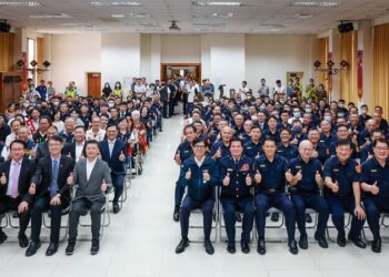 出席警察節慶祝大會 陳其邁肯定治安表現 以基層警察同仁為榮