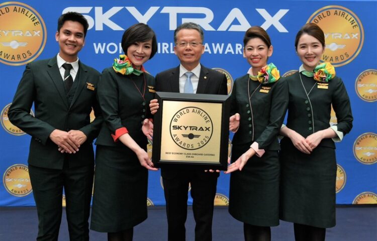 長榮航空連續10年榮獲SKYTRAX五星級航空公司肯定 長榮航空連續10年榮獲SKYTRAX五星級航空公司肯定