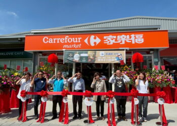 家樂福全新複合式概念享熱食即點代做 現煮咖啡 插旗屏東潮州