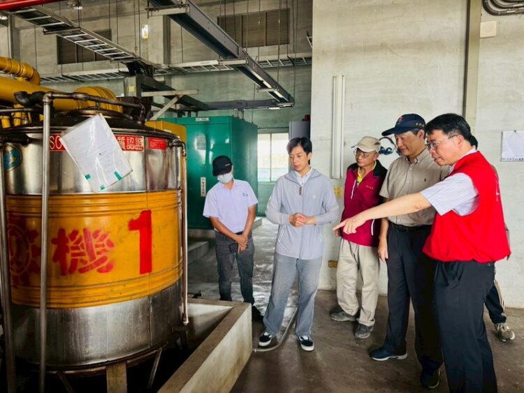 高雄水利雙箭齊發!鳳山溪清淤防汛、抽水機整備全力防災 高雄水利雙箭齊發!鳳山溪清淤防汛、抽水機整備全力防災