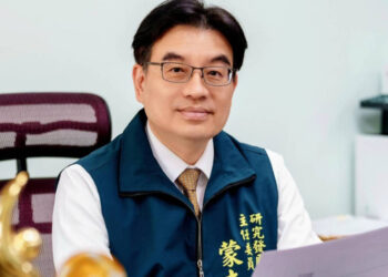 台南市府再爆貪瀆疑雲！研考會主委蒙志成涉不當使用特別費、公車私用遭搜索