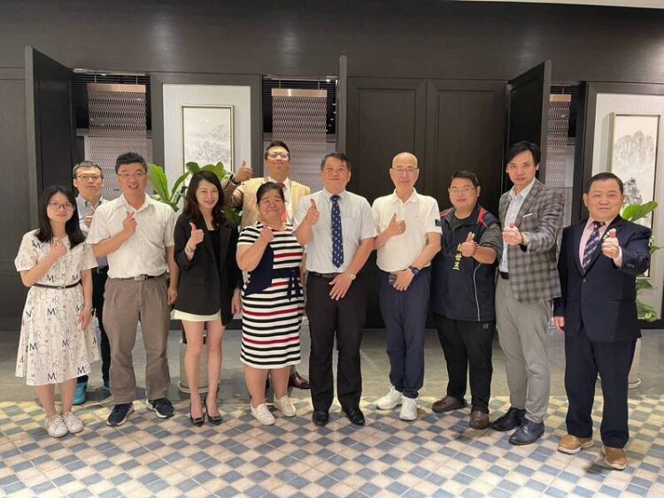 國立基隆女中與加拿大BC省教育局締盟 六大計畫帶領學子邁向世界 國立基隆女中與加拿大BC省教育局締盟 六大計畫帶領學子邁向世界