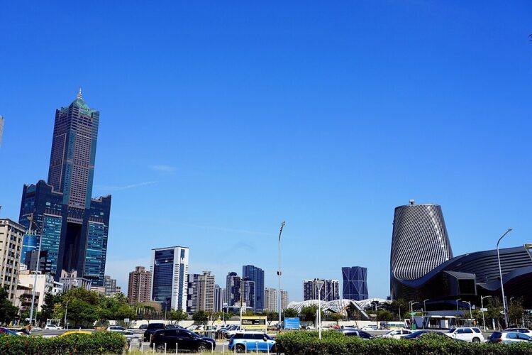 南高雄城市轉型浪潮、引爆房市?最新市況+利多曝光 南高雄城市轉型浪潮、引爆房市?最新市況+利多曝光