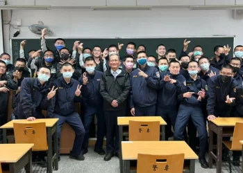 高哲翰講座教授——照顧母親的心路歷程與小手術！