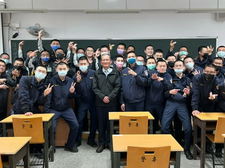 高哲翰講座教授——照顧母親的心路歷程與小手術！