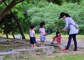 「婚育宅」救得了少子化？專家搖頭…反觀南韓做對什麼救了生育率