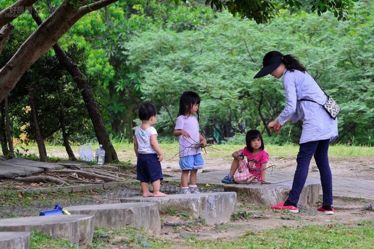 「婚育宅」救得了少子化？專家搖頭…反觀南韓做對什麼救了生育率