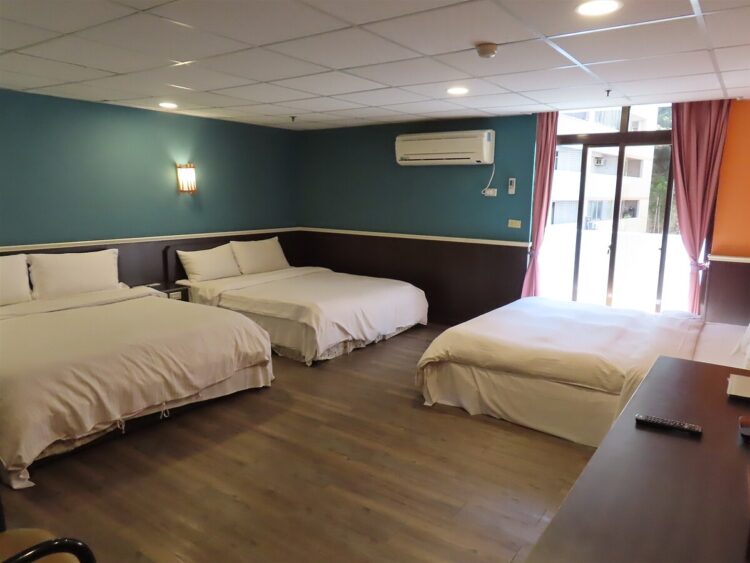 知本溫泉套房今二拍!32戶底價打8折「最低63萬元有找」 知本溫泉套房今二拍!32戶底價打8折「最低63萬元有找」