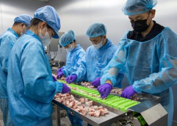 備料全自動、創業不卡關！石頭人打造2億營收的烤肉創業靠山