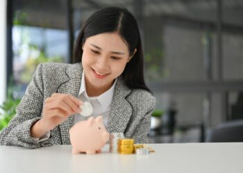 愛情不是唯一！先求生存再談情說愛 5大法則教妳成為自信都會女