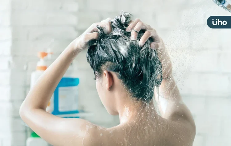 天然洗髮精就等於安全?髮型師解析「5大關鍵成份」油性頭皮別用這種 天然洗髮精就等於安全?髮型師解析「5大關鍵成份」油性頭皮別用這種