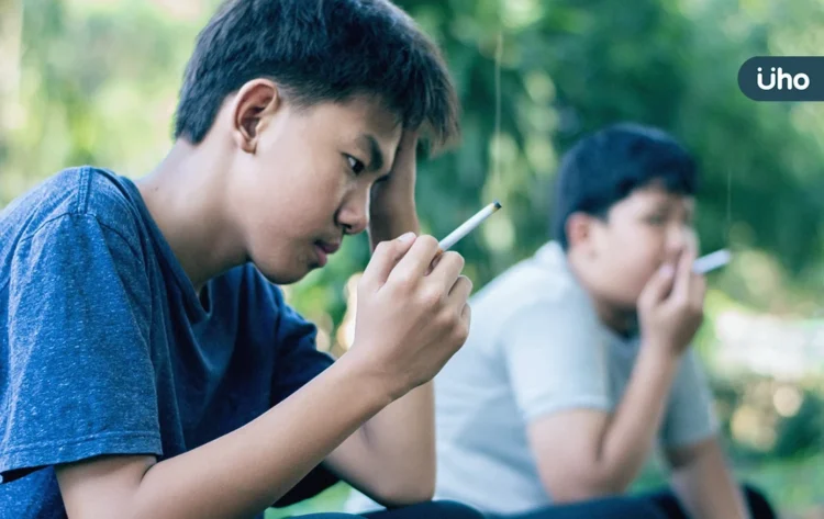 放暑假了!青少年抽菸、吸毒樣樣來?家長「這樣做」避免孩子走偏 放暑假了!青少年抽菸、吸毒樣樣來?家長「這樣做」避免孩子走偏