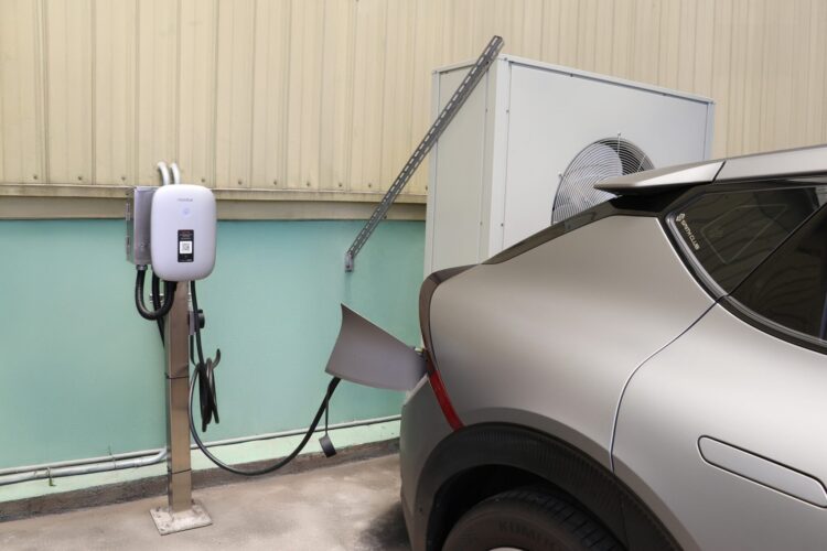 綠能整合應用再進化 盛齊攜手Noodoe打造光儲充示範基地全新亮相 綠能整合應用再進化 盛齊攜手Noodoe打造光儲充示範基地全新亮相