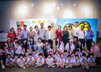 親子共讀《嬰幼兒客語翻翻書》多感官體驗新登場