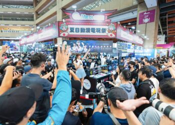 Logitech G 夏日玩家行動開跑 冼迪琦現身漫博點燃粉絲熱情