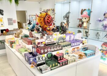 高雄盲盒店 百款盒玩、GK模型、線上一番賞任開抽
