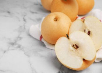 不再踩雷！掌握這5招輕鬆挑選爆汁水梨！