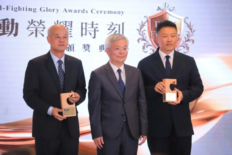 警政署長張榮興「治安面向創勢作為」高哲翰講座教授高度評價! 警政署長張榮興「治安面向創勢作為」高哲翰講座教授高度評價!