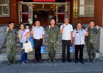 國軍年度演習將屆 花蓮企業家親蒞花防部 感謝官兵辛勞